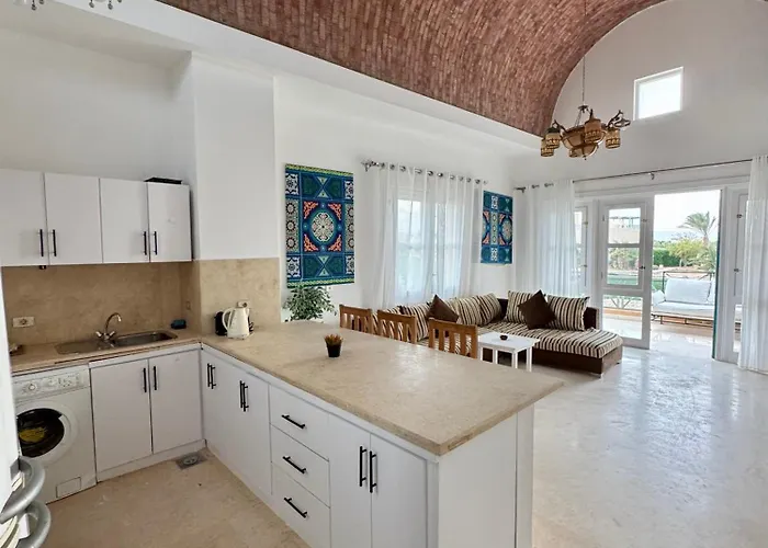 G20-1-5 El Golf Appartement *