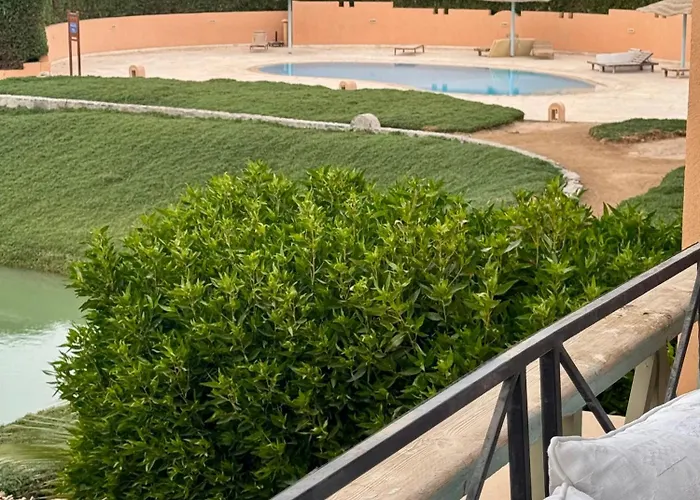 G20-1-5 El Golf Appartement